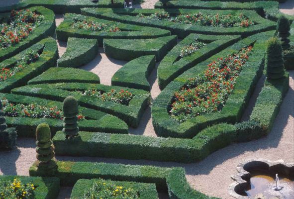 Сад Любви замка Вилландри. Франция, долина Луары. 1999