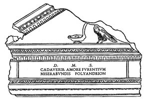 Фронтон разрушенного храма Полиандрий